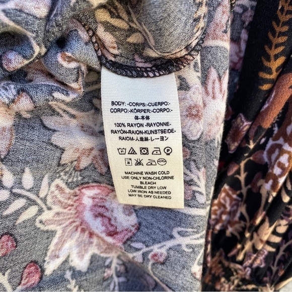 Free People Pretty & Free Black Floral Off the Shoulder Cutout Back Romper Sz XS - Picture 13 of 15